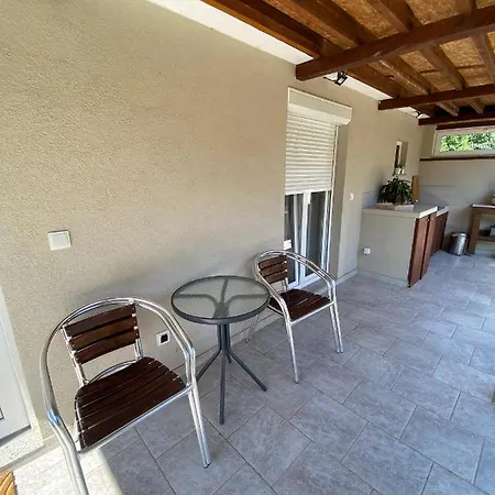 Apartment Apartman Cukar Ii