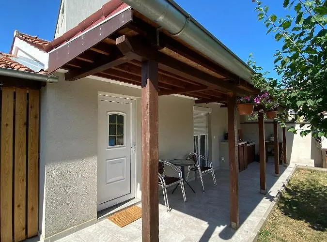 Apartman Cukar Ii Lejlighed